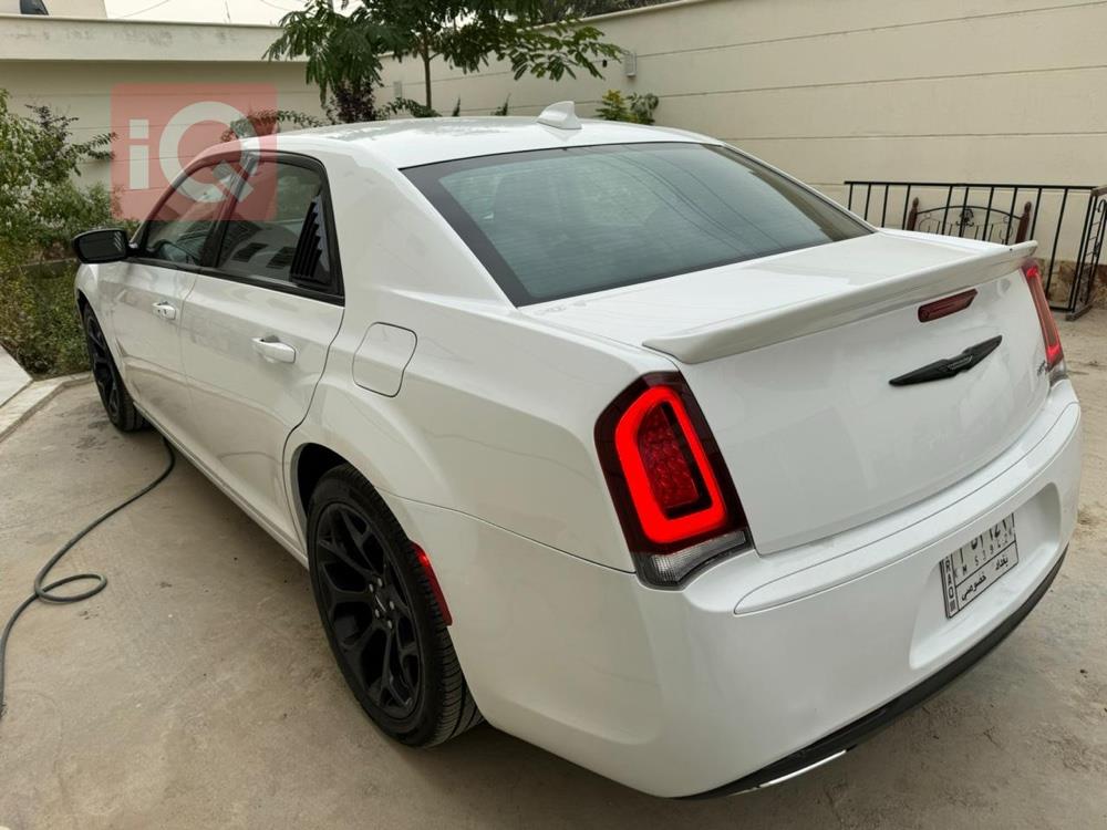 Chrysler 300